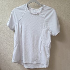 Spyder Active Top .. Size Medium .. Good Condition